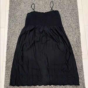 GAP - Black Smocked Bodice Spaghetti Strap Dress